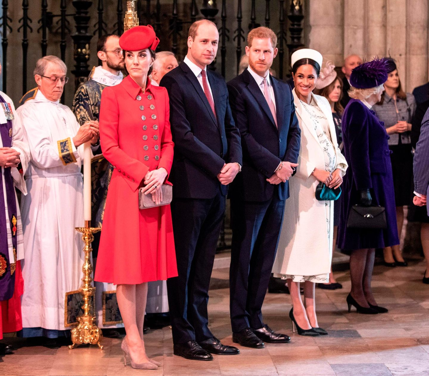 Meghan Markle + Prinz Harry: Britische Royals in der Kirche