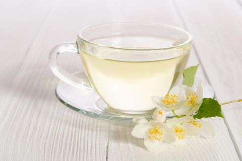 Weißer Tee: Tee in Tasse