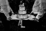Die besten Hochzeitsfotos der Welt von 2019: Hochzeitstorte hat Beine
