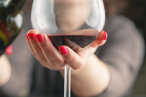 Abnehmen: Rotwein im Glas