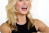 Heidi Klum: with a hair dryer wave and stepped cut "loading =" lazy