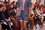 Modetrends Frühjahr/Sommer 2020: Das bleibt, das kommt: Oversize-Blazer, Ledershorts und Schaftstiefel