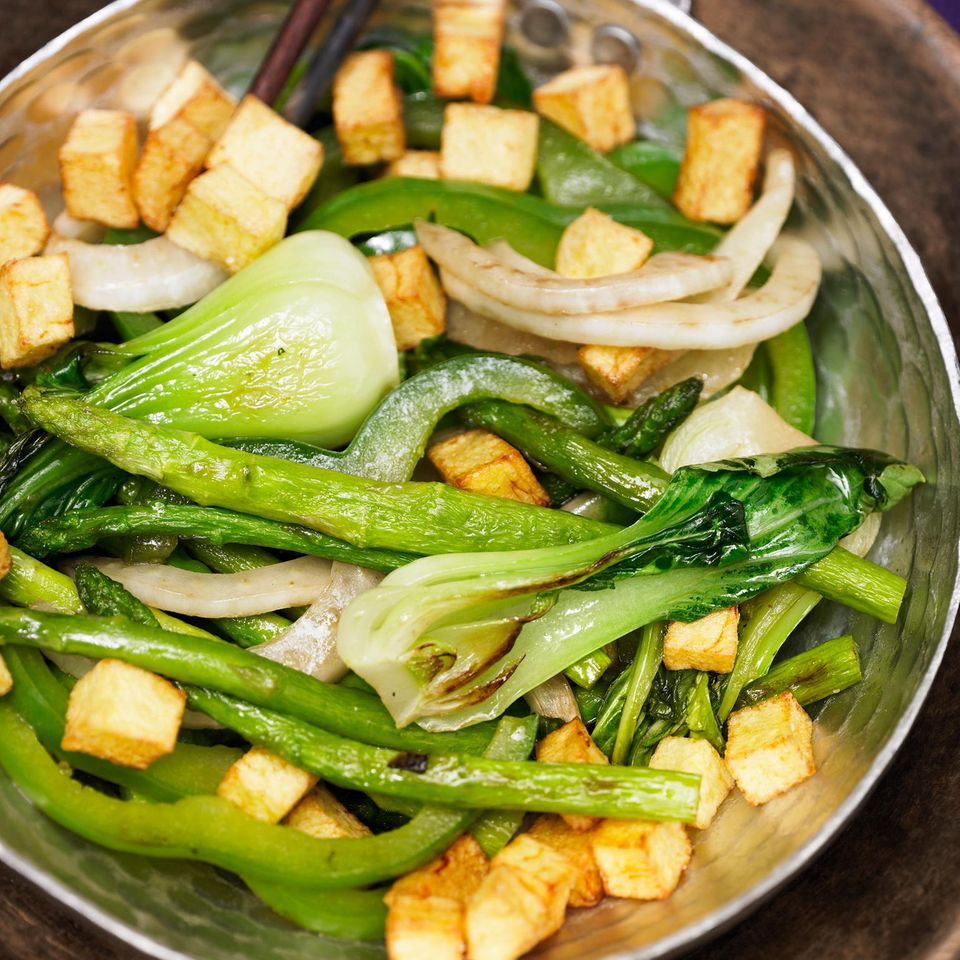 Röstkartoffeln mit Wok-Gemüse