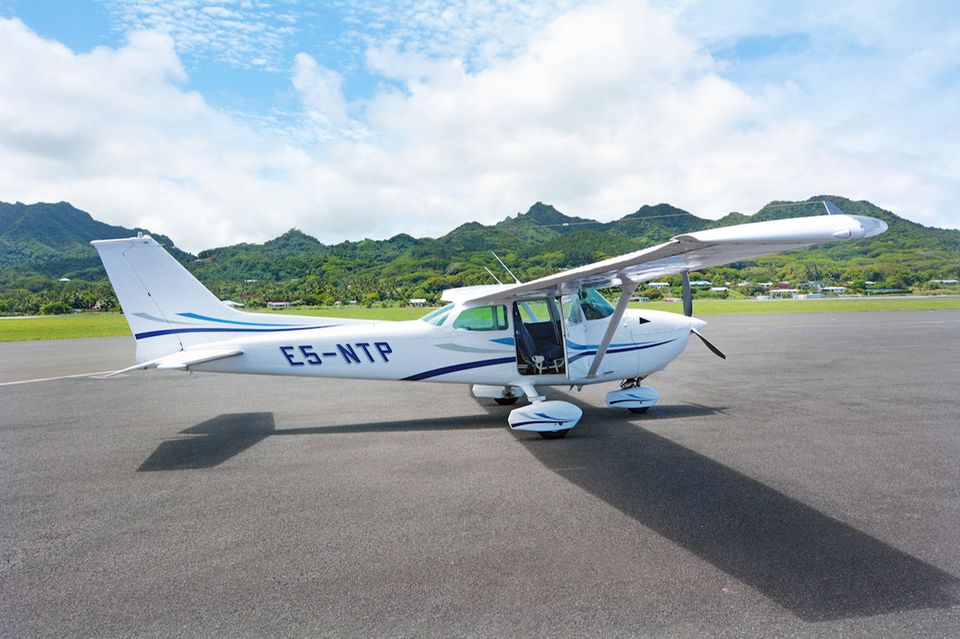 Cookinseln - Tipps für eine traumhafte Reise Gute Sicht Die winzige Maschine aus Aitutaki