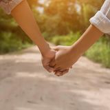 Micro Wedding: Paar heiratet für nur knapp 300 Euro