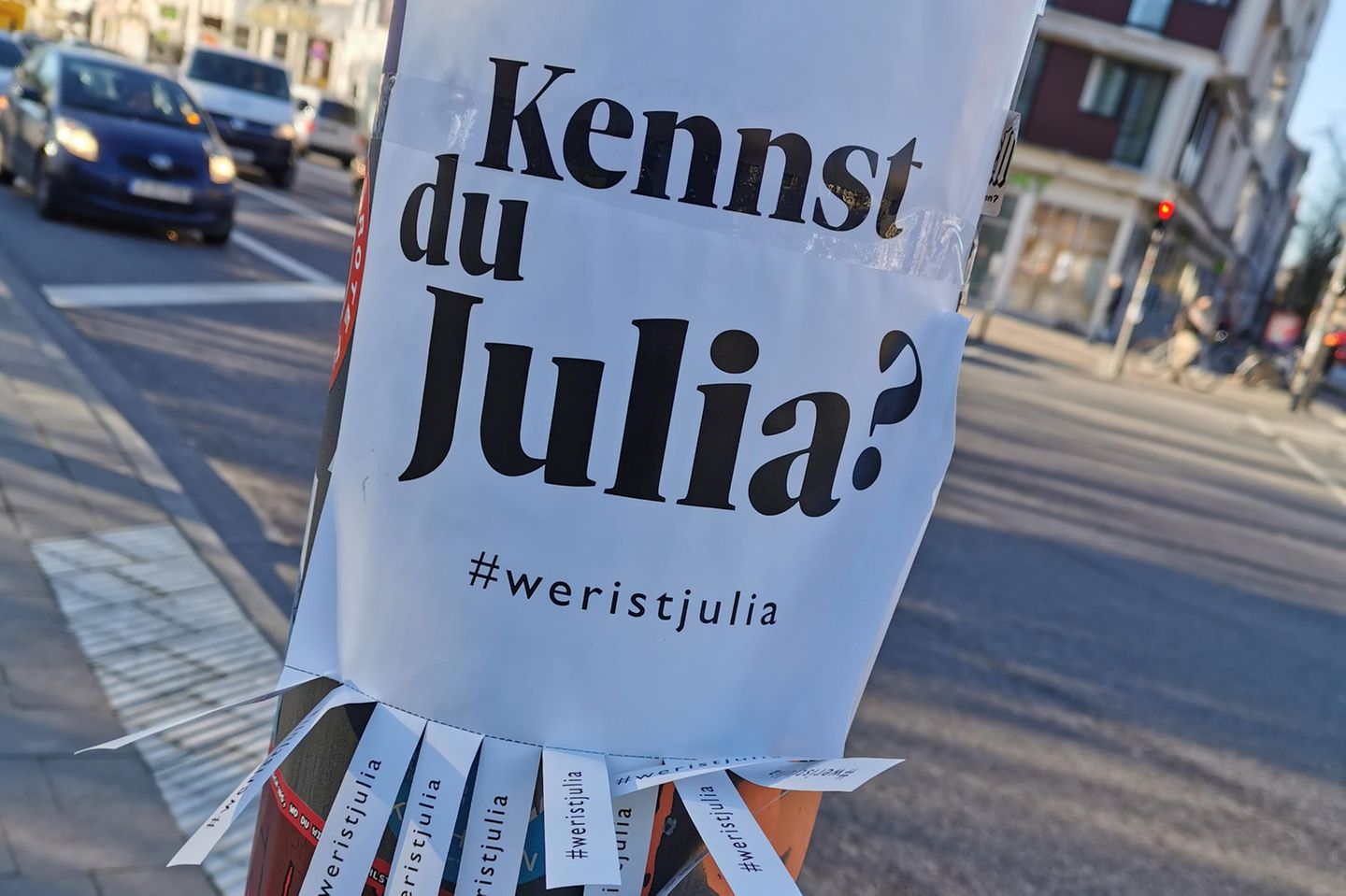 Wer ist Julia? Exklusiv: Rätsel um #weristjulia gelöst!