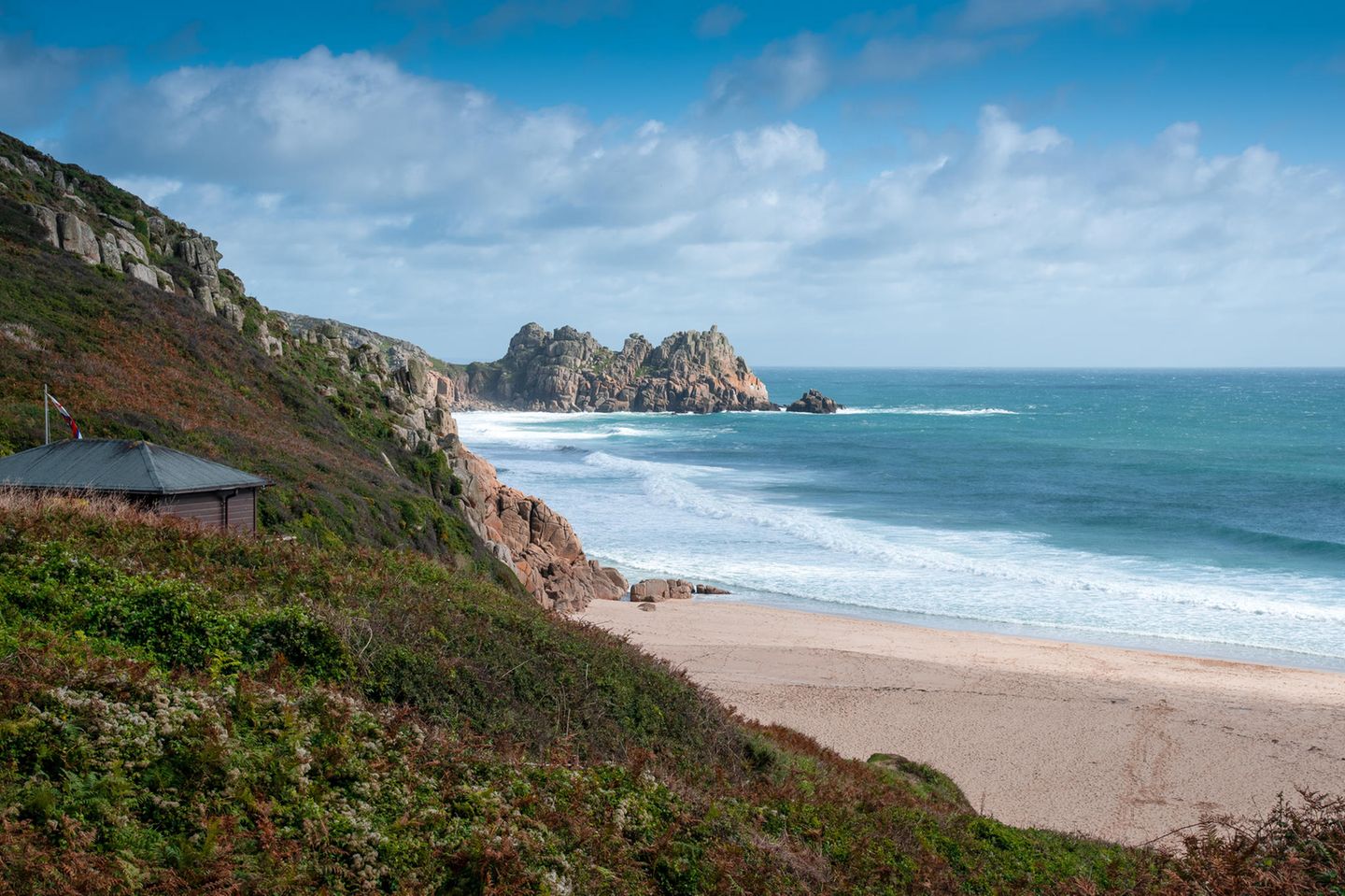Strand an der Küste von Cornwall