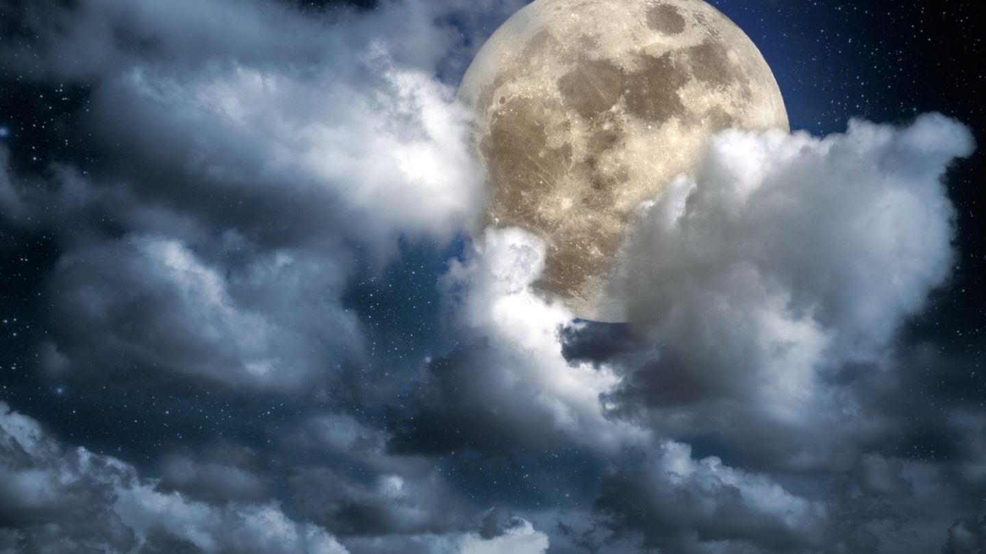 Vollmond Am 9 August Diese 4 Sternzeichen Stehen Jetzt Vor Dem Größten Umbruch Bist Du Dabei - 6enm7cc