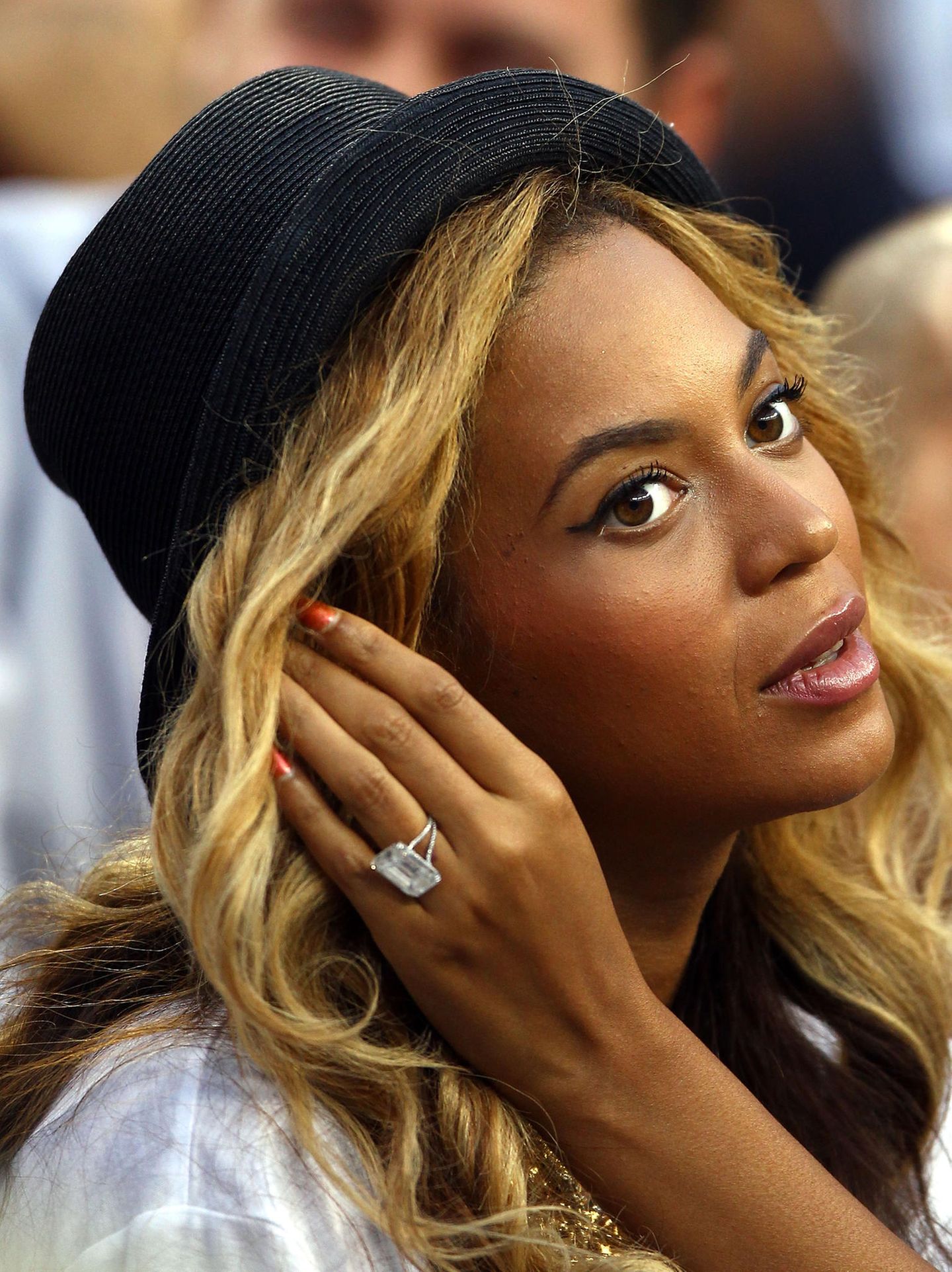 Verlobungsringe der Stars: Beyonce mit Ring am Finger