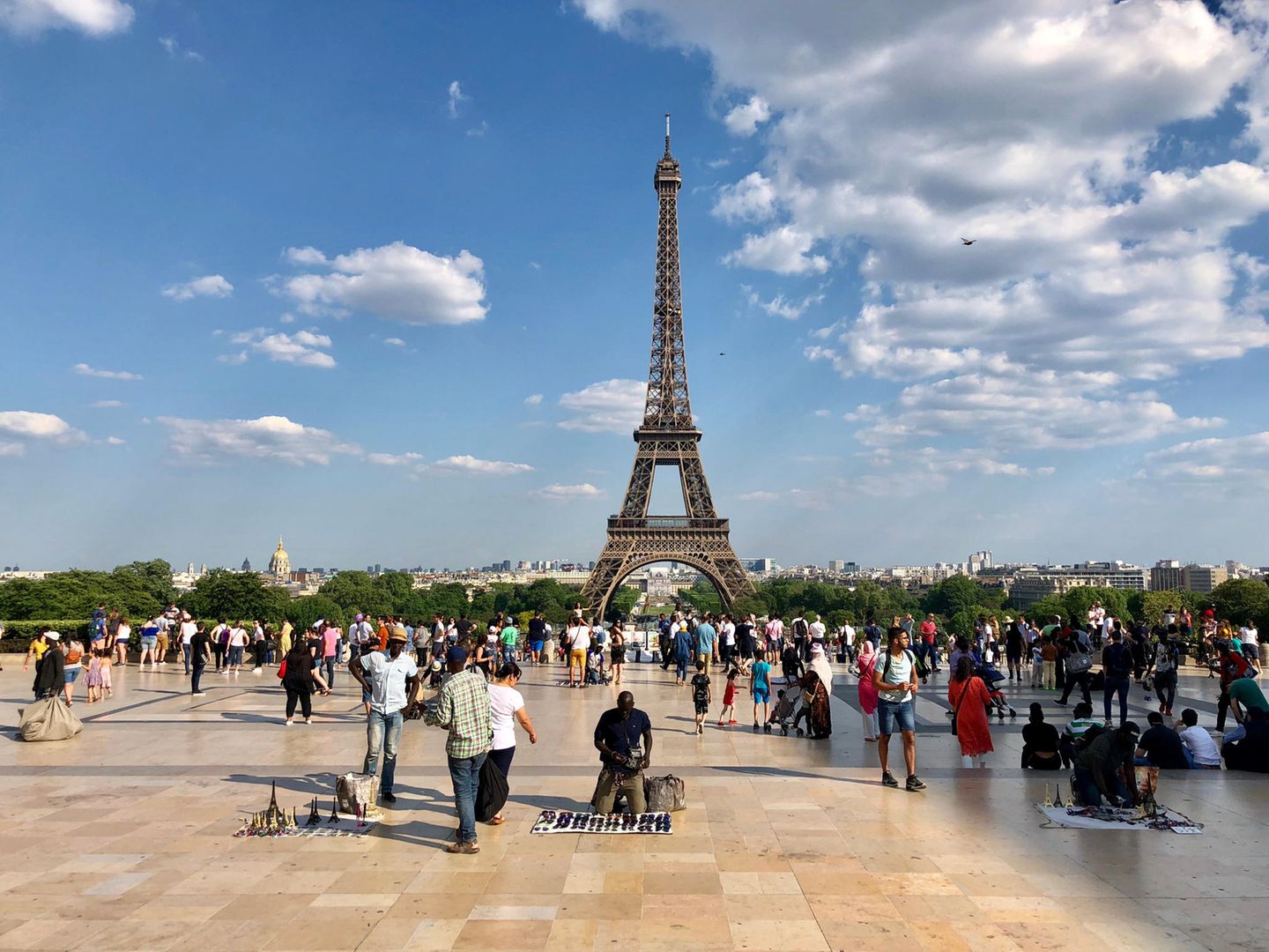 Sehenswürdigkeiten unter der Coronakrise: Eiffelturm