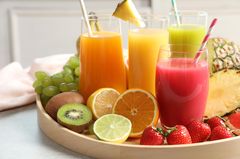 Vitamin-Pillen im Test Verschiedene Säfte