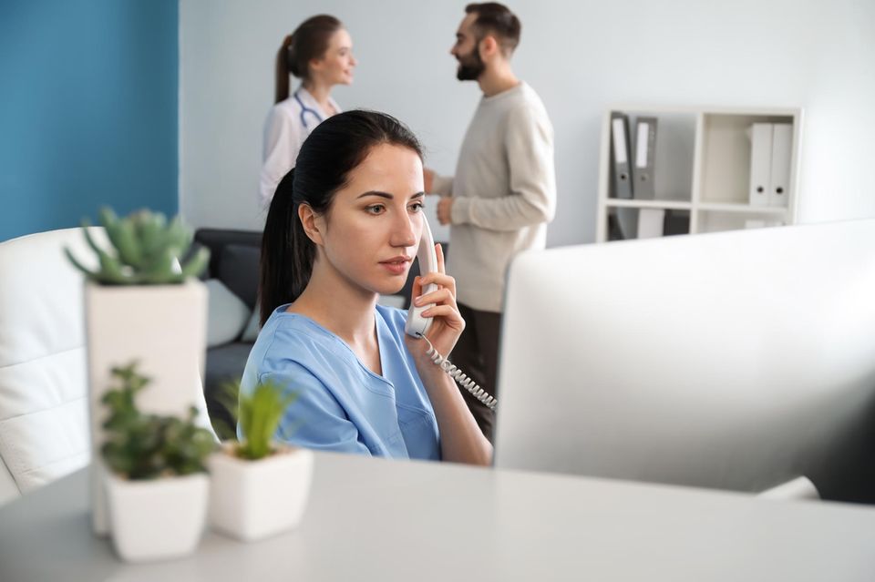 Arzthelferin Berufsbild, Gehalt, Ausbildung BRIGITTE.de