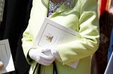Queen Elizabeth II.: im limonengelben Mantel