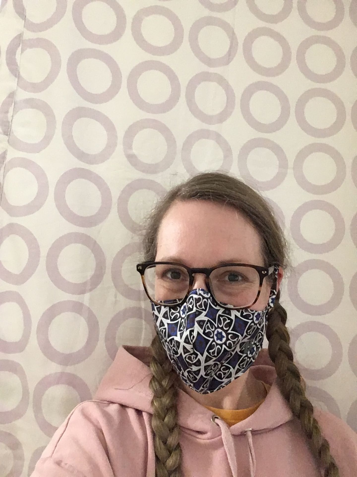 "Ein Schutz fürs Leben": Frau mit Maske