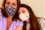 "Ein Schutz fürs Leben": Frau und Mädchen mit Masken