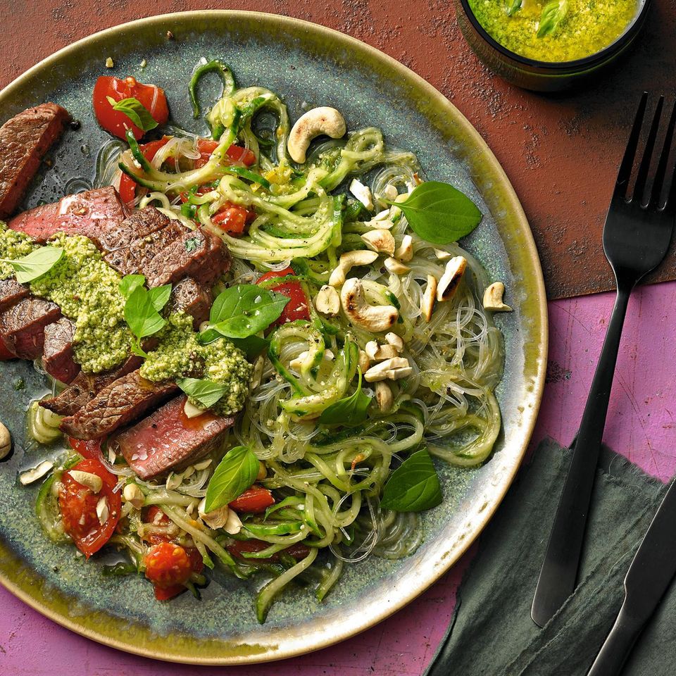 Rinderfilet Mit Asia Pesto Und Glasnudelsalat Brigitte De