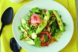 Avocado-Tomaten-Salat auf Rauke