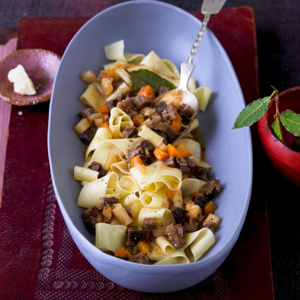 Pappardelle mit Ochsenragout und Lorbeer