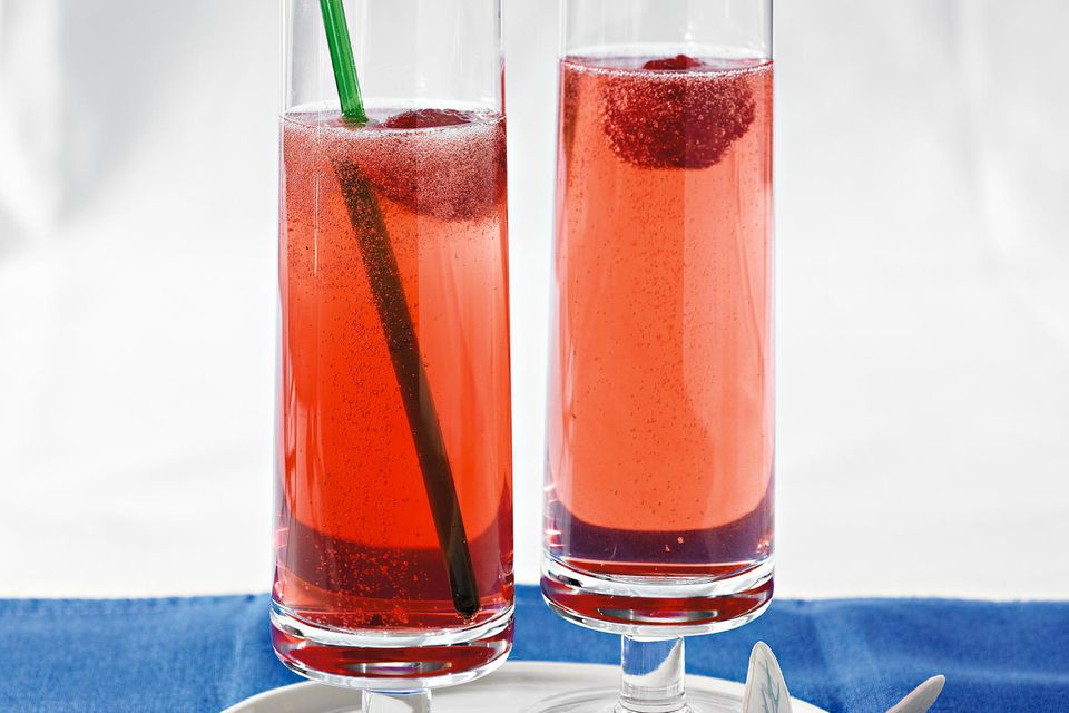 Prosecco-Tee-Cocktail