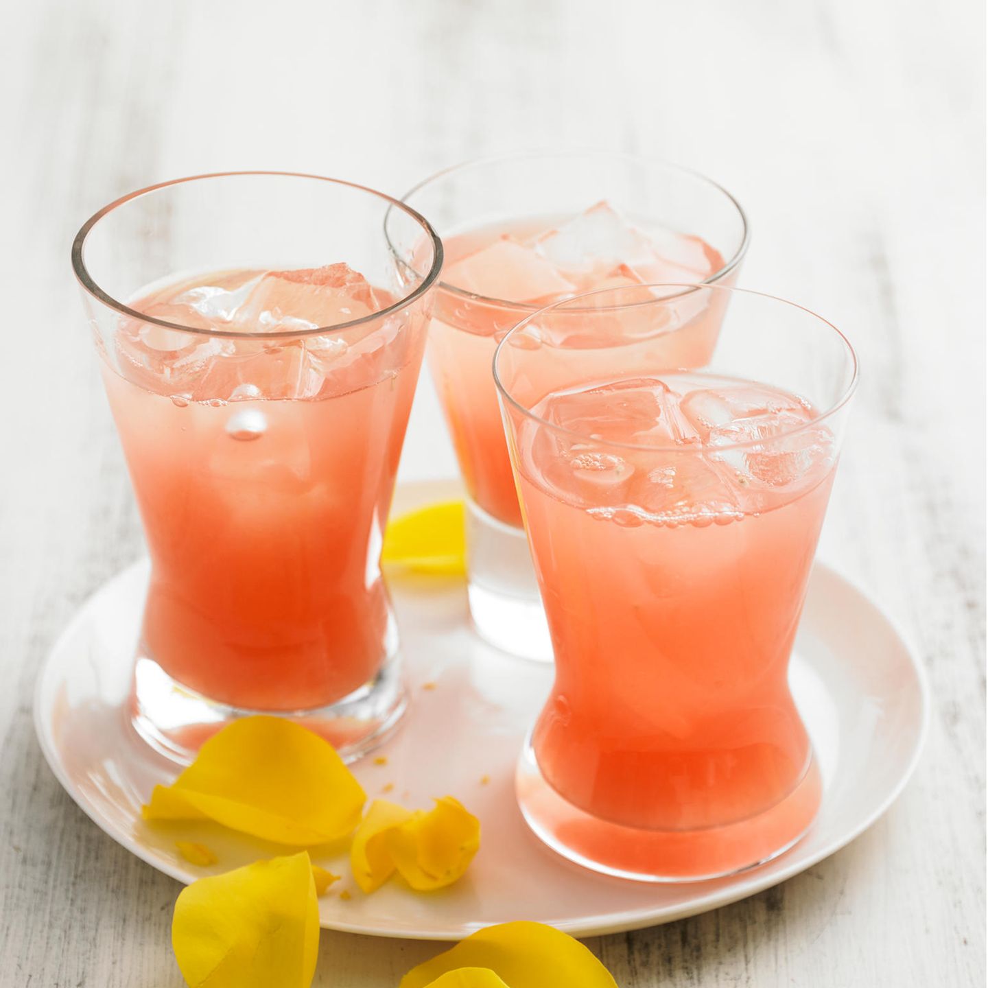 Gin mit Pink Grapefruit