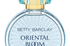 Oriental Bloom by Betty Barclay "loading =" lazy