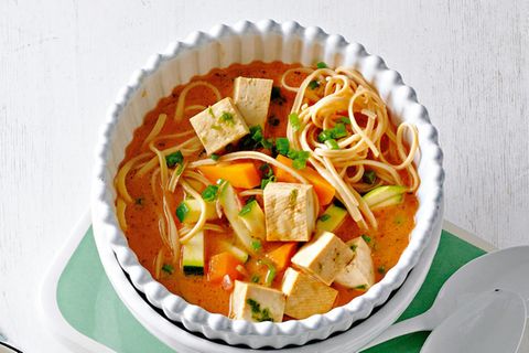 Laksa mit Tofu und Gemüse