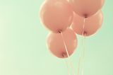 Kindergeburtstag: Vier Luftballons