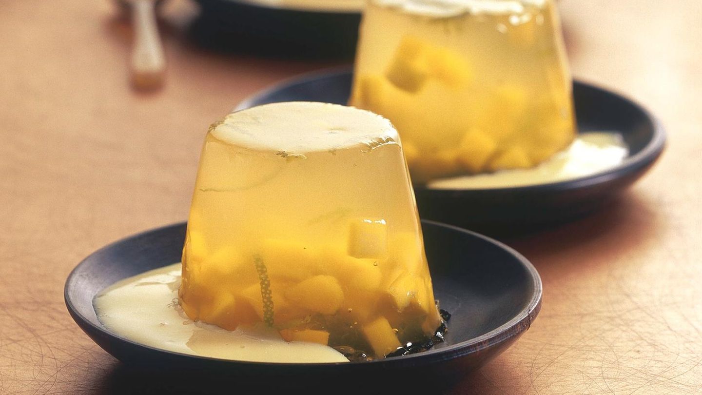 Limetten-Proseccogelee mit Mango | BRIGITTE.de
