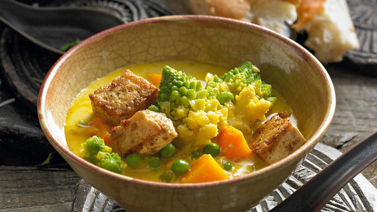 Gemüse-Curry mit Tofu | BRIGITTE.de