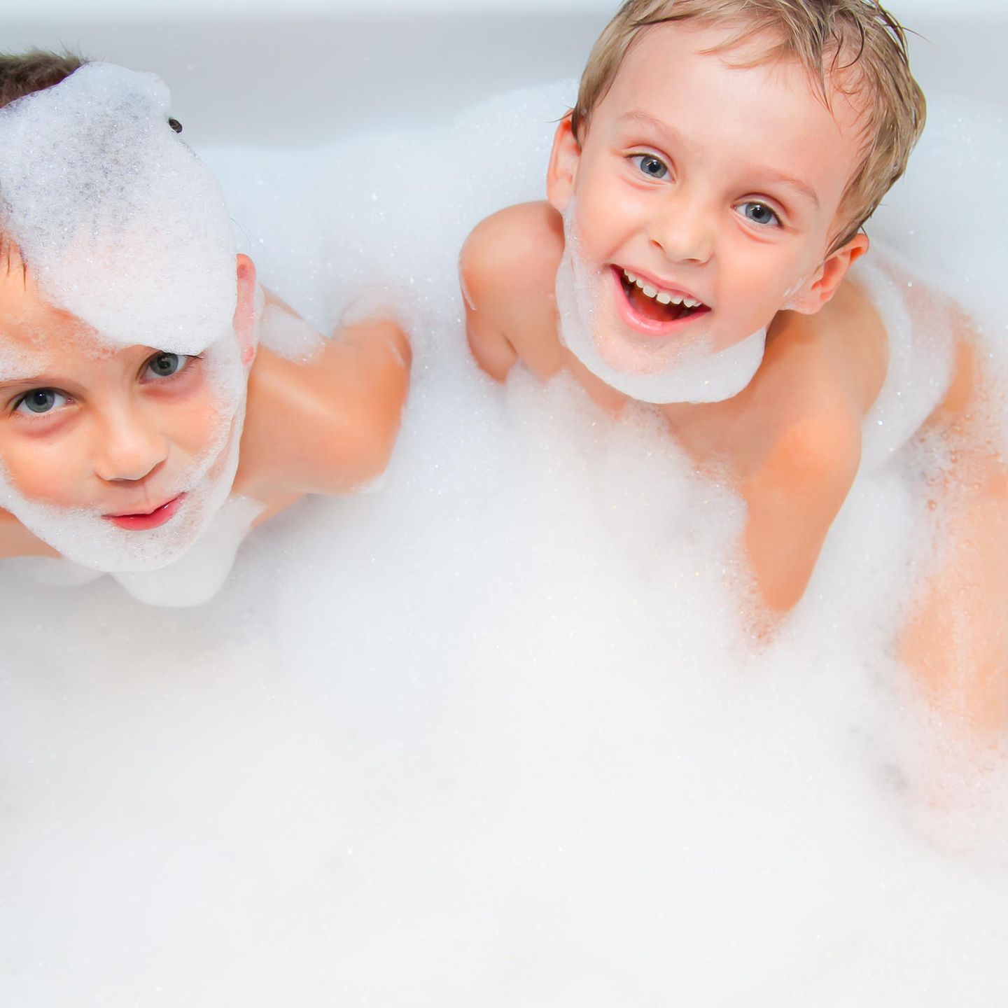 Das bringen nur Jungs: Jungs-Mamas aufgepasst: Jungs in der Badewanne