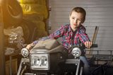 Das bringen nur Jungs: Jungs-Mamas aufgepasst: Kleiner Junge als Rennfahrer