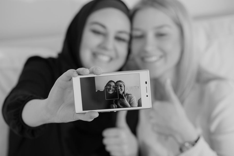 #Challengeaccepted: Frauen machen Selfie