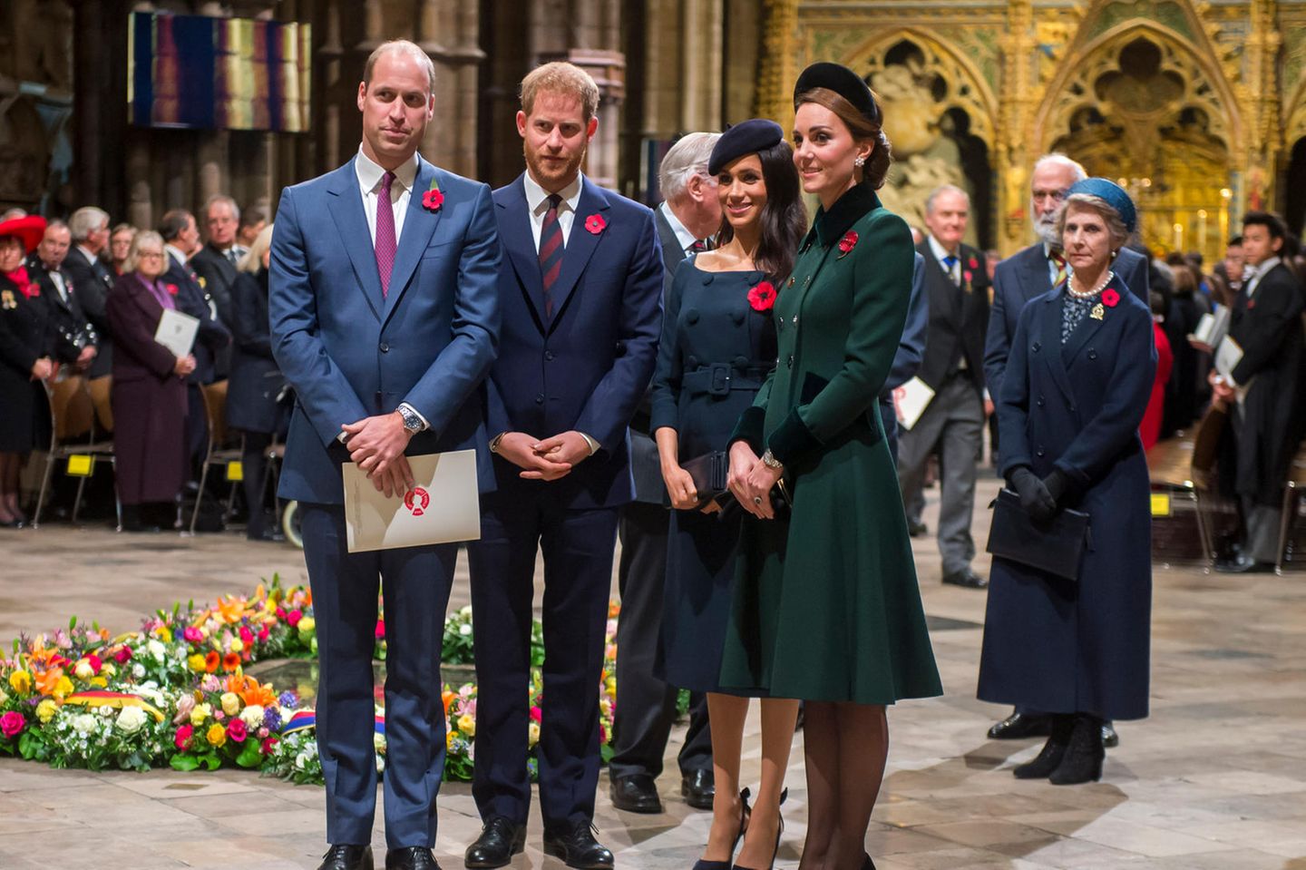 Royals: Harry, Meghan, Kate und William werden ausgeschlossen von ....
