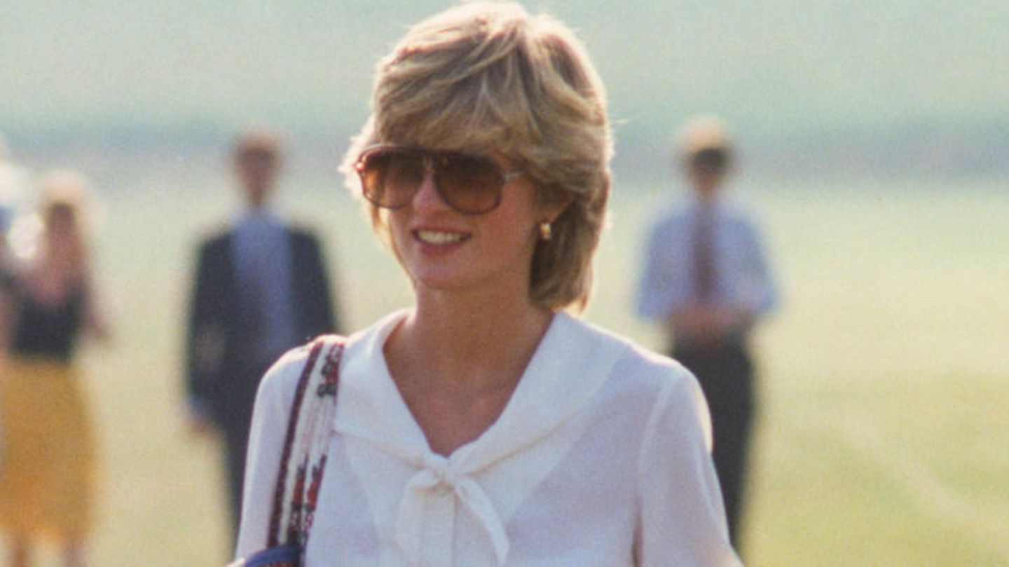 Lady-Diana-7-Sommerlooks-von-Lady-Diana-die-heute-wieder-Trend-sind