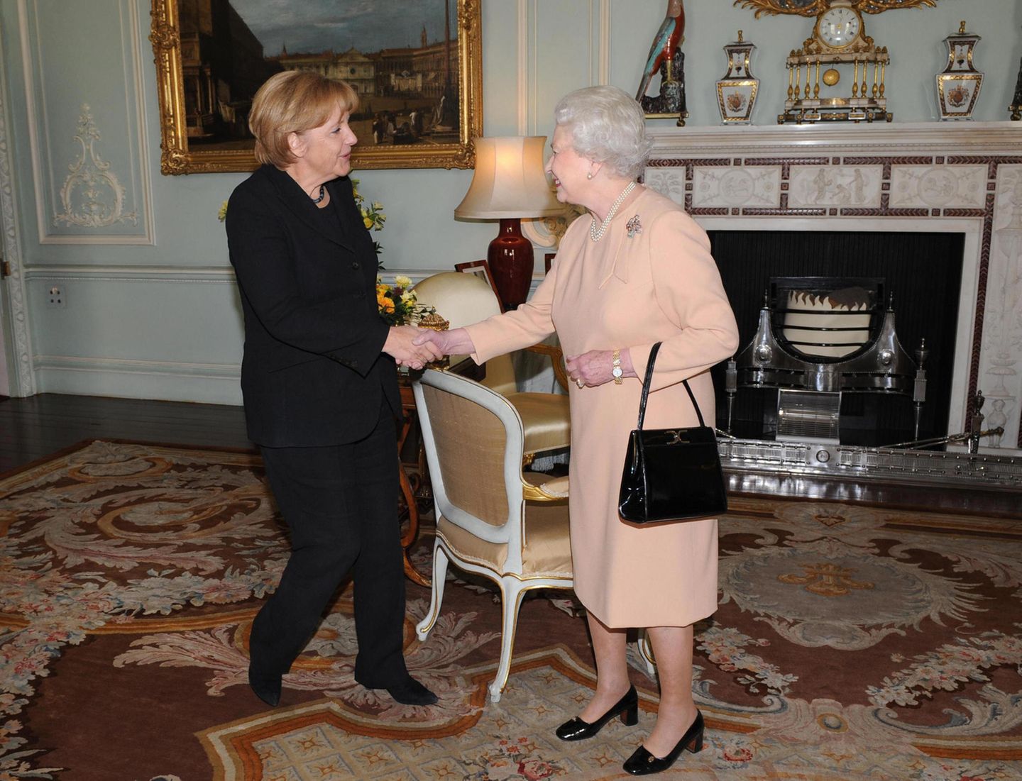 Queen Elizabeth II.: mit Angela Merkel