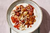 Traubensalat mit veganer Mandelcreme