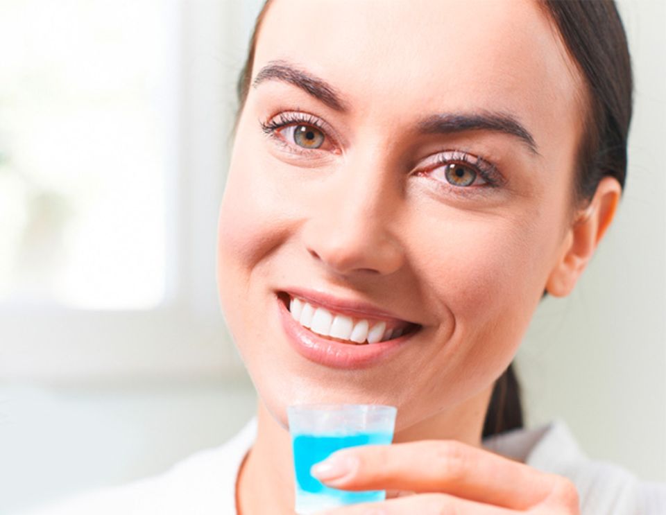 Gewinnspiel: Gesund beginnt im Mund: LISTERINE® macht da weiter, wo die Zahnbürste aufhört Gewinnspiel: Gesund beginnt im Mund: LISTERINE® macht da weiter, wo die Zahnbürste aufhört