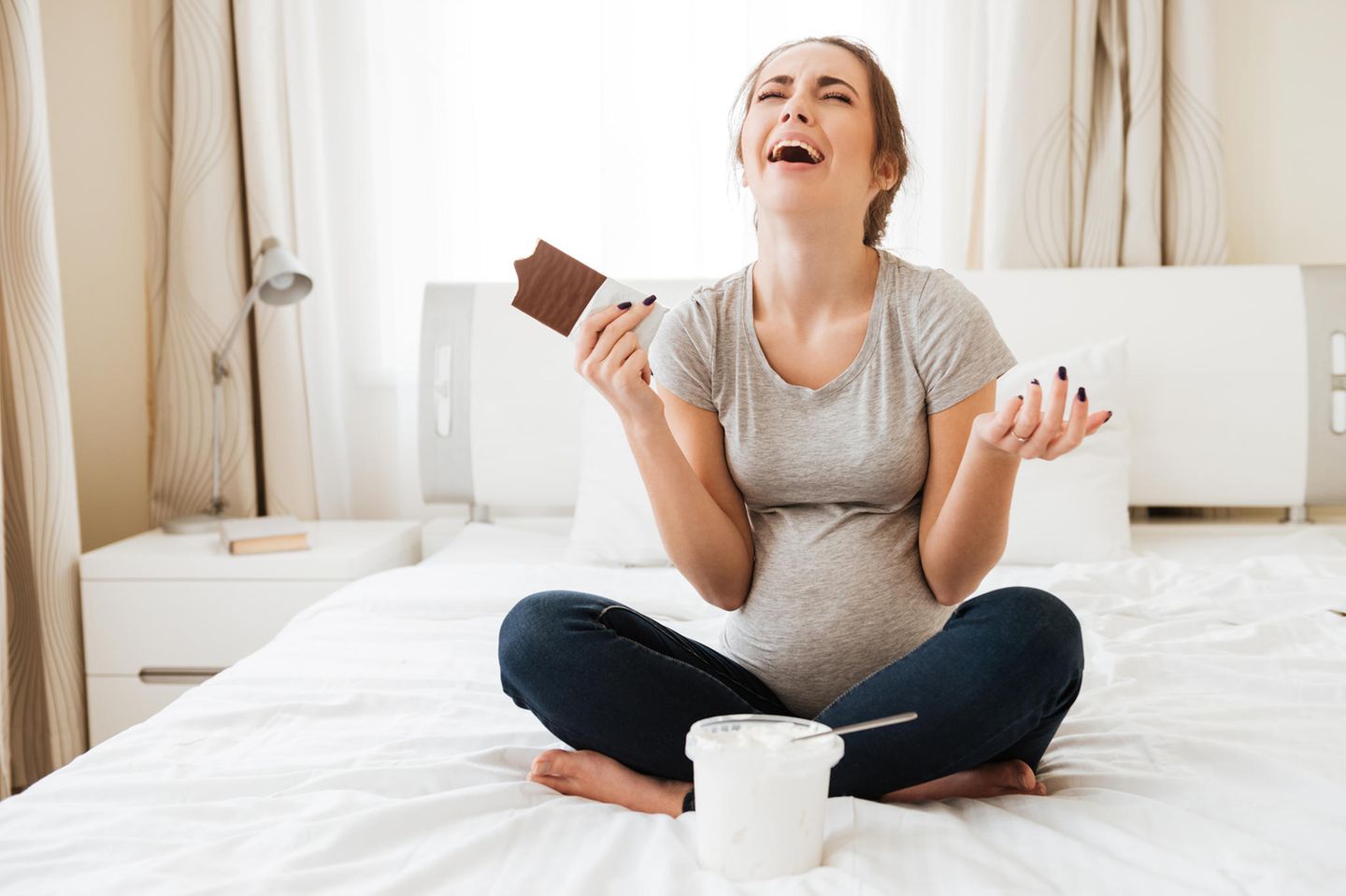 #Twitterperlen: Schwangere isst Schokolade und Eis