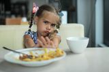 Wer setzt sich durch?: Mädchen hat keinen Hunger mehr