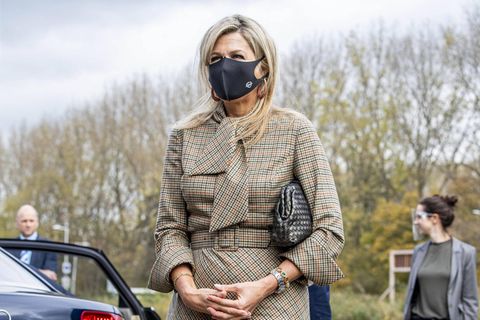 Queen Máxima: in a tweed dress "loading =" lazy