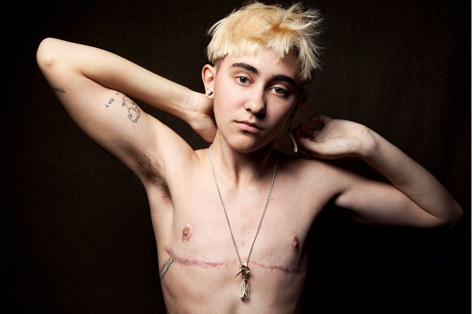 New Queer Photography: Teenager posiert