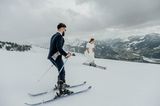 Die schönsten Hochzeitsbilder des Jahres: Brautpaar auf Skiern