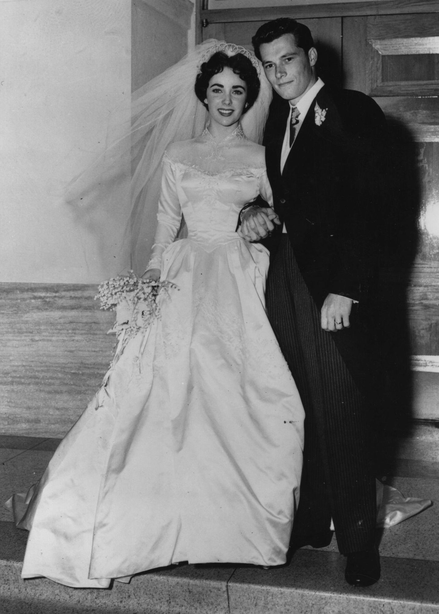 Promi-Brautkleider: Elizabeth Taylor und Conrad Hilton