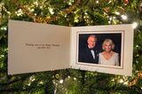 Weihnachten bei den Windsors: Weihnachtskarte Prinz Charles und Camilla