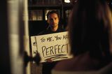 "Tatsächlich Liebe"-Stars: Andrew Lincoln mit Schild