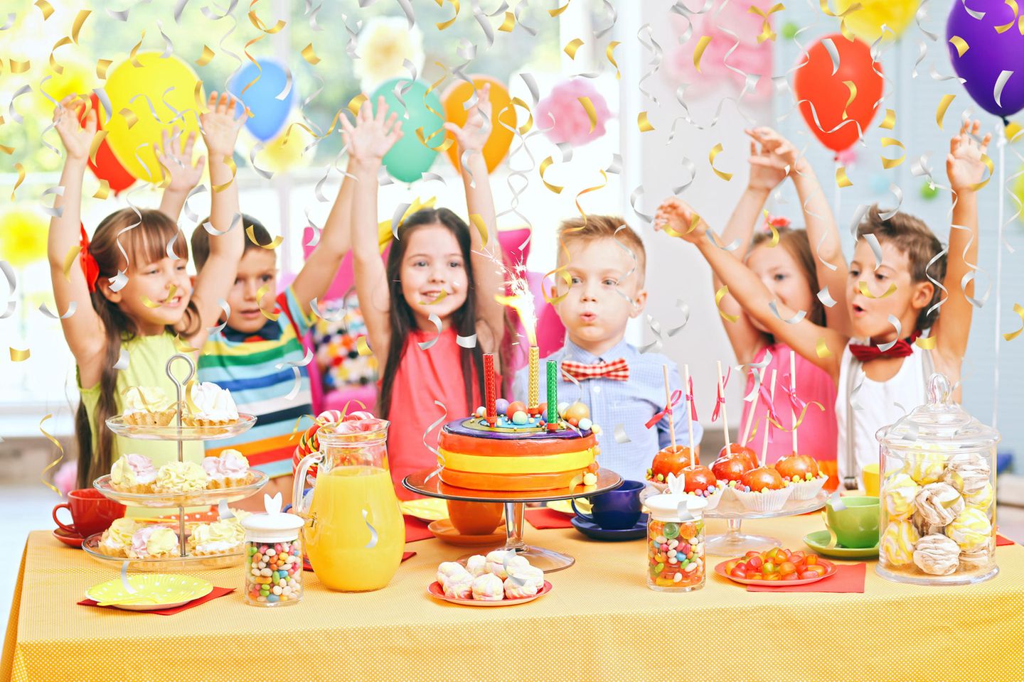 Police dissolve children's birthday party with 30 people