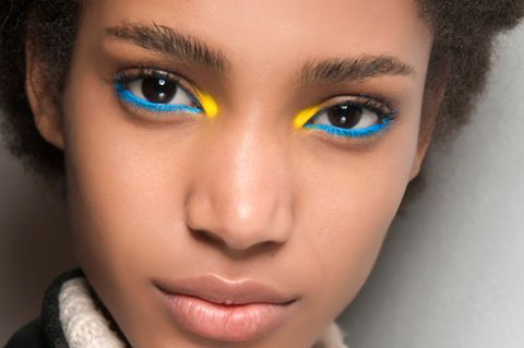 Bunte Vielfalt: So bringt ihr dezent Farbe in euer Make-up
