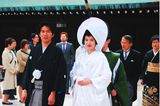Hochzeitskleider aus aller Welt: Brautpaar in Japan