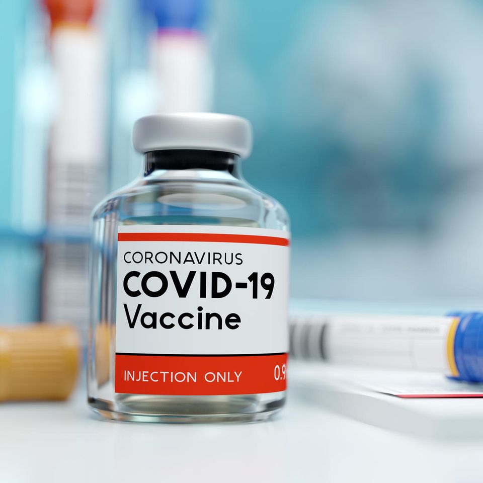 Corona aktuell: Eine Flasche Impfstoff