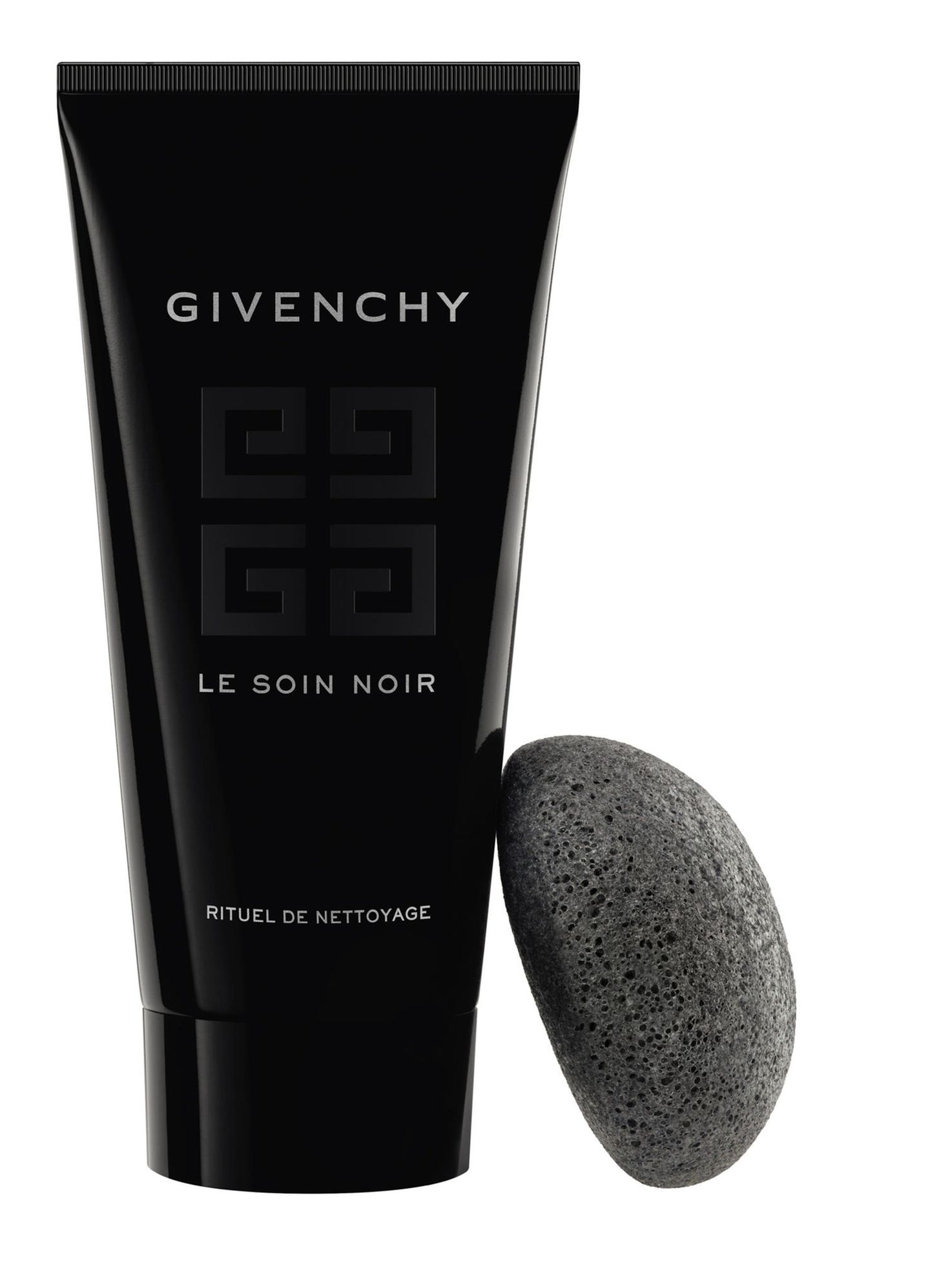 Dürfen wir vorstellen? Der wohl luxuriöseste Cleanser auf dem Markt! Der Le Soin Noir Cleanser enthält französische Tonerde und Schwarzalge, die nicht nur tiefenreinigend wirken, sondern auch durch einen besonderen Anti-Aging-Effekt begeistern. Von Givenchy, ca. 110 Euro.
